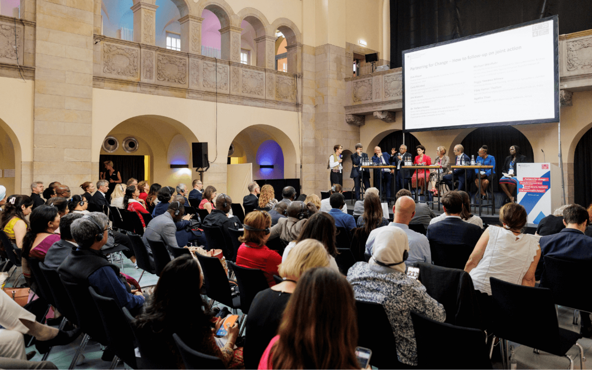 Ein gerechter Wandel fängt mit Zuhören an